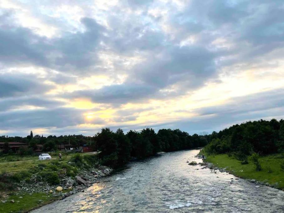 La-Marti, Idyllische Unterkunft Mit Kamin Bagdati 외부 사진